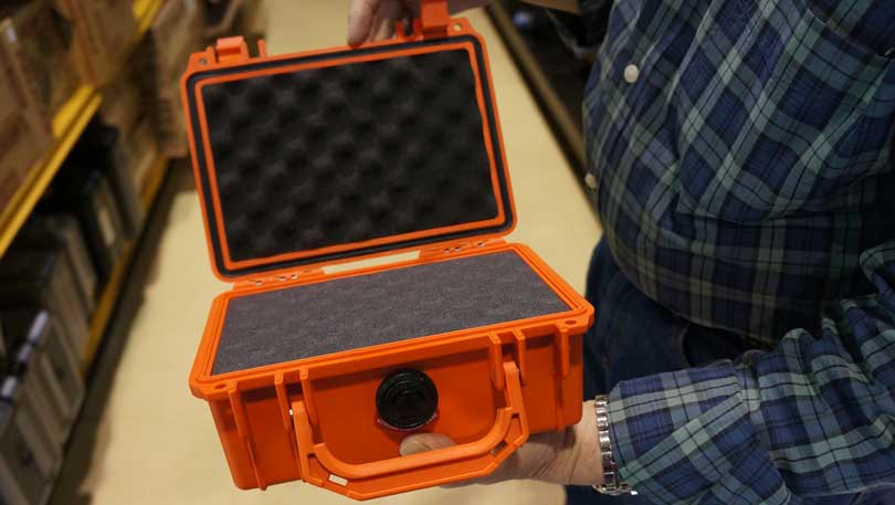 Camera storage case to help prevent moisture buildup
