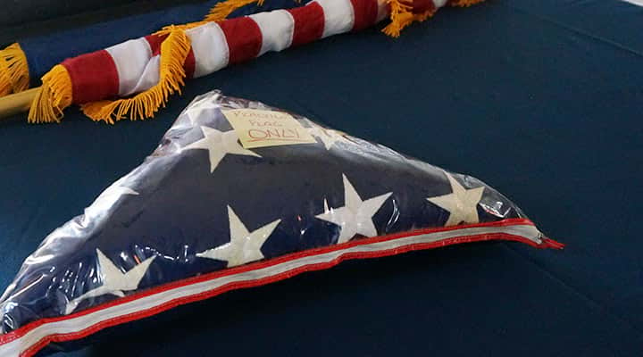 American-flag-storage-in-plastic-bag