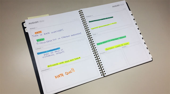 how-to-stay-organized-in-college-with-planner