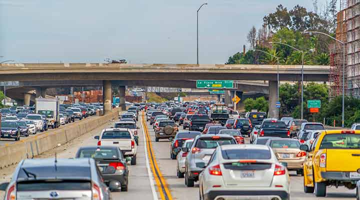 rush hour traffic on the LA freeway