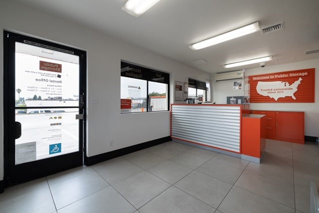 Property 100 image number 2