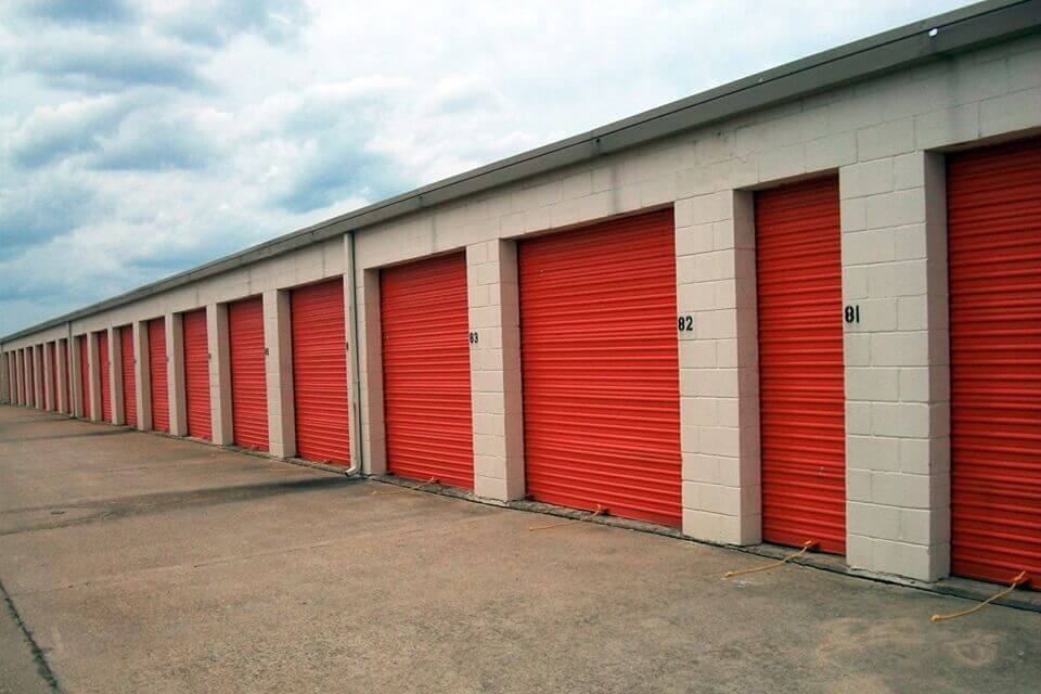 25×10 Public Storage: Parking Lot in Bossier City, LA 4614 Barksdale Blvd Bossier City, Louisiana 2