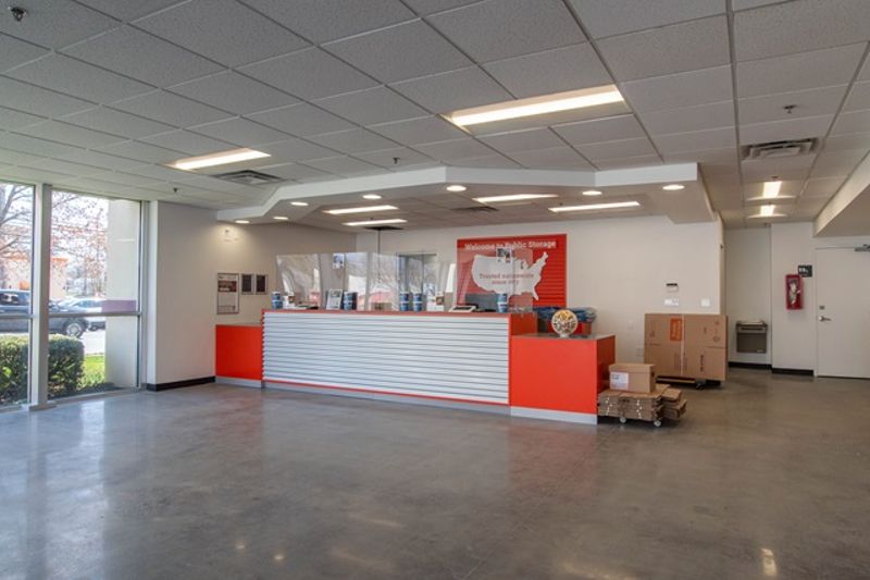 Property 1005 image number 2