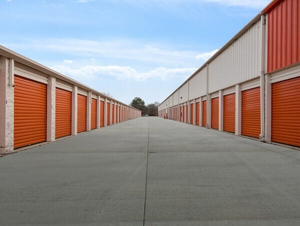 Storage Units Near Naperville Il