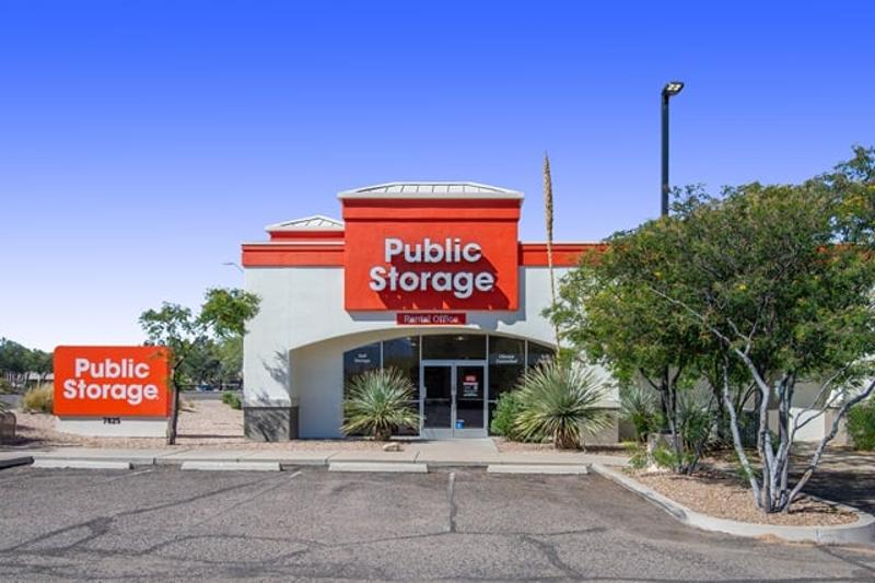 Public Storage - image 1