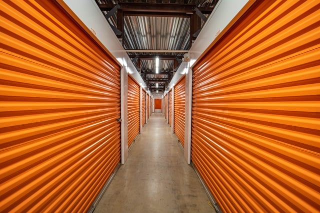 Property 1013 image number 1