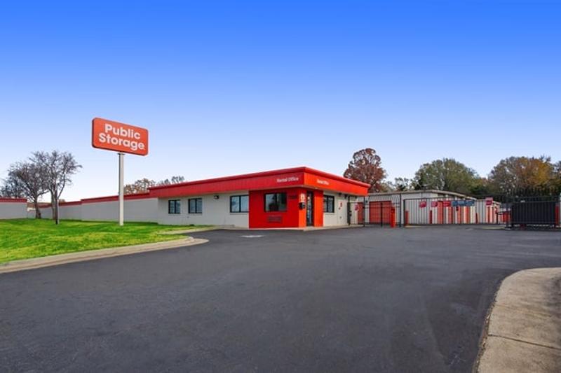 Public Storage