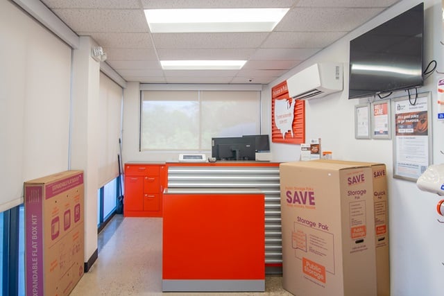 20×10 Garage in Tucson, AZ 7990 E Tanque Verde Rd Tucson, Arizona 3