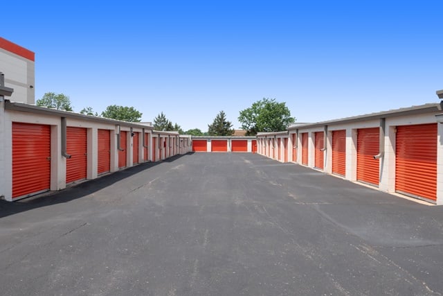 20×10 Public Storage: Parking Lot in Ellisville, MO 16230 Truman Road Ellisville, Missouri 2