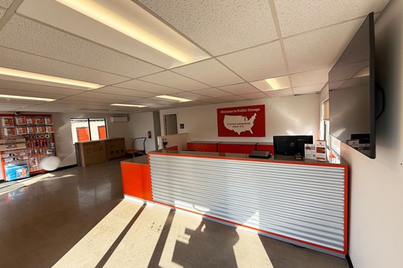 Property 1061 image number 2