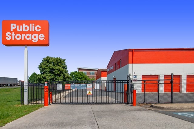 Public Storage  8523 Lee Hwy in Fairfax, VA