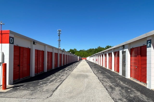 Property 1069 image number 1