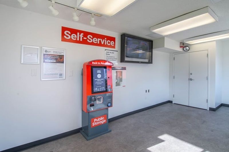 Property 1070 image number 2