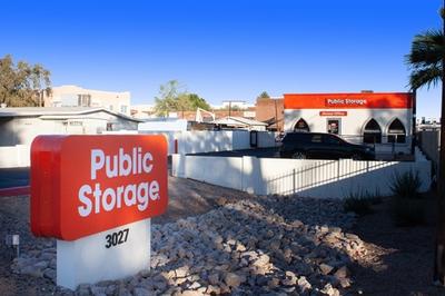 Public Storage