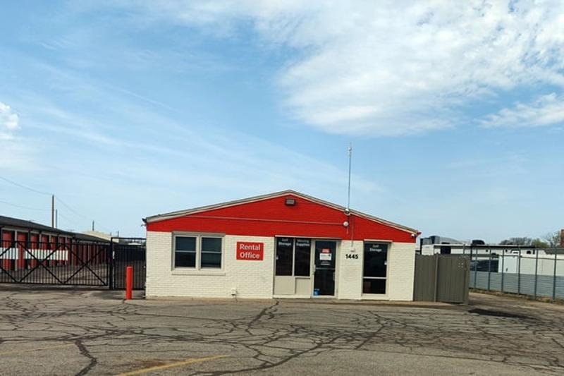 Public Storage