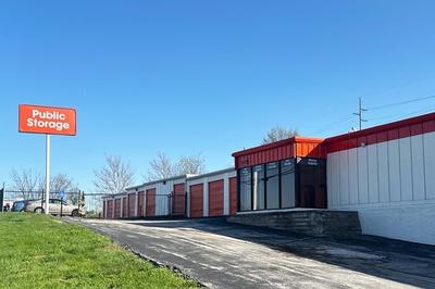 Property at 28001 - St Louis/CreveCoeur-N.Lindberg