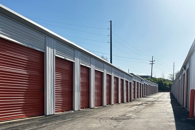 Property 1087 image number 1