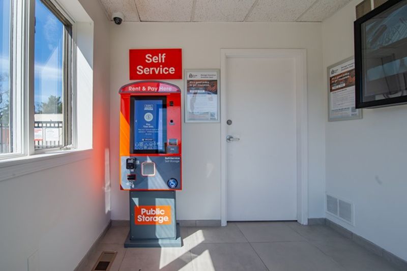 Property 1095 image number 2