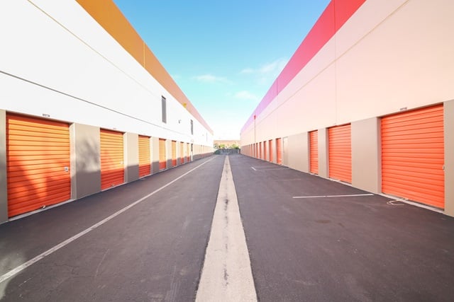 15×8 Parking Lot in Los Angeles, CA 5741 W Jefferson Blvd Los Angeles, California 2