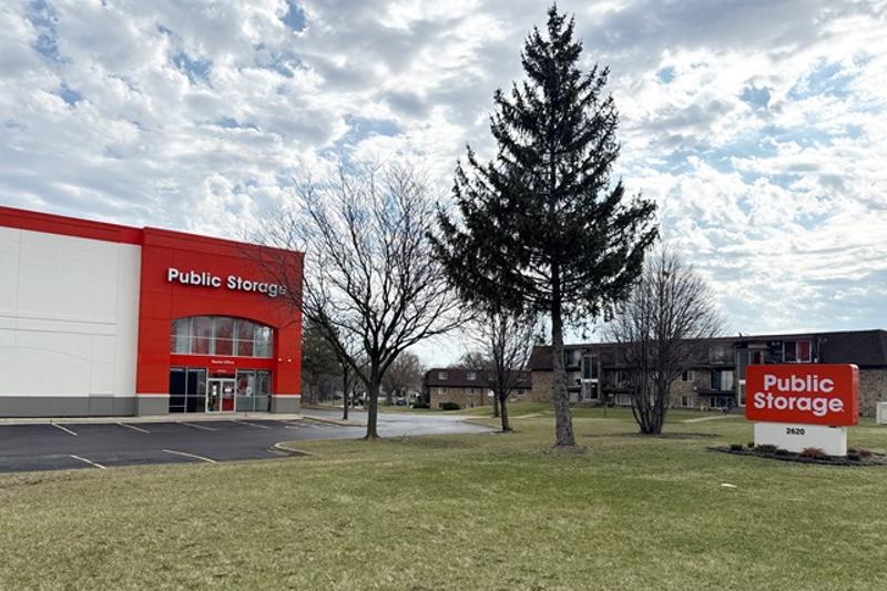 Public Storage - Hanover Park at 2620 W Lake Street, Hanover Park, IL