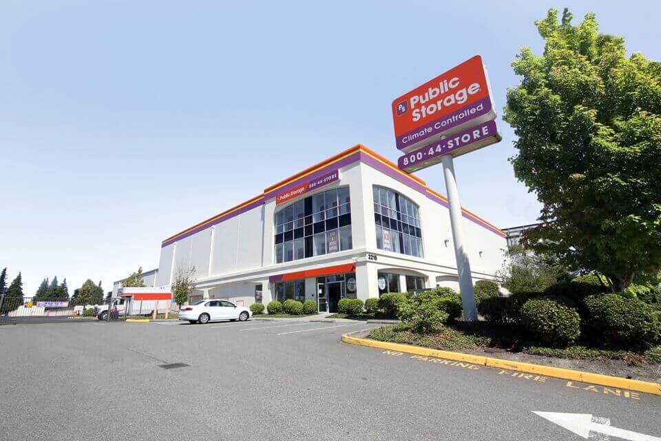 20×10 Self Storage Unit in Lynnwood, WA 2215 196th Street SW Lynnwood, Washington