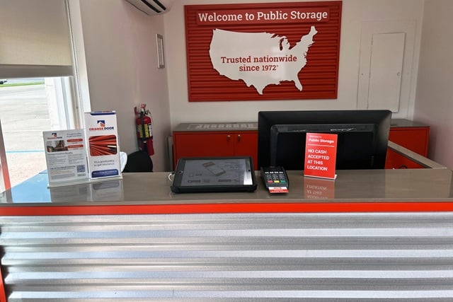 Property 1136 image number 2