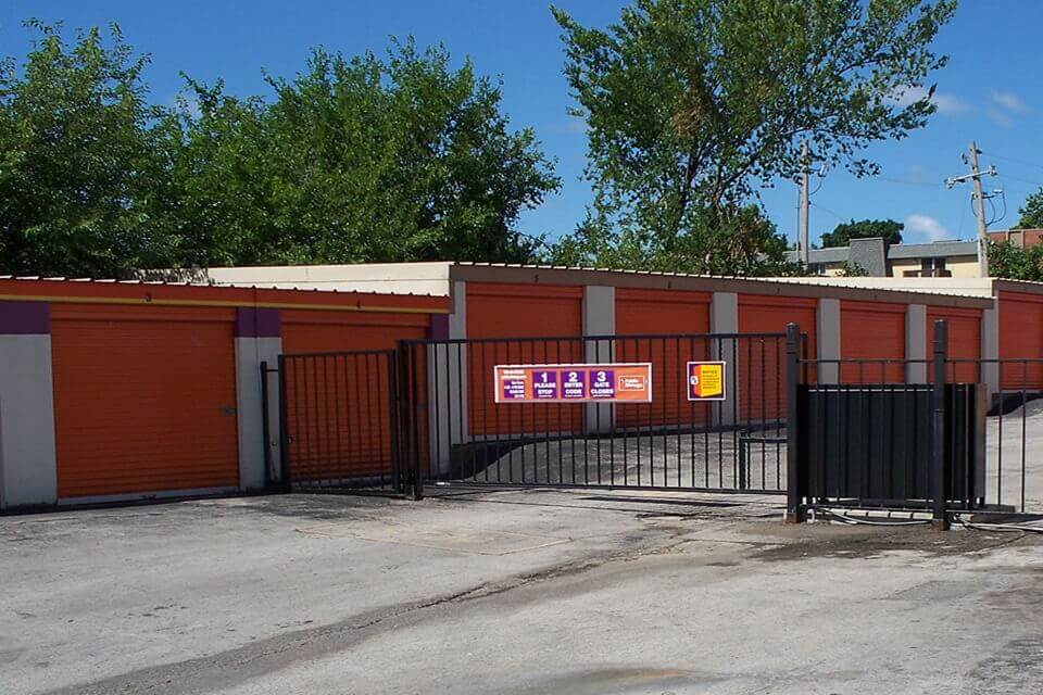 Public Storage  2700 M 291 Frontage Rd in Independence, MO
