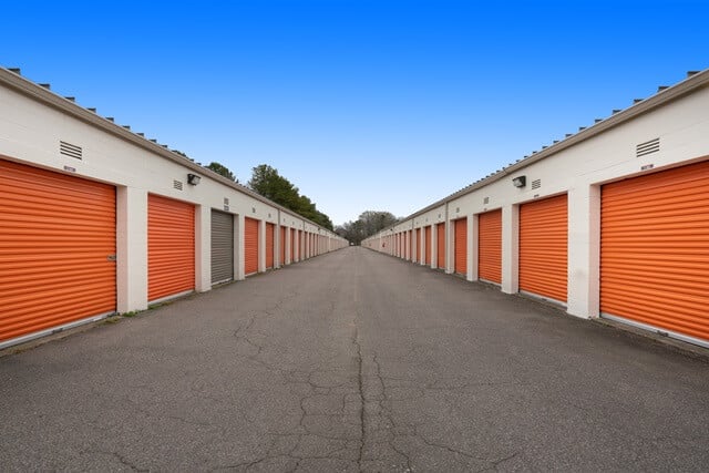 Property 1147 image number 1