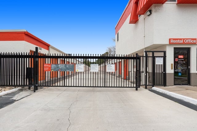 Public Storage  448 S Independence Blvd in Virginia Beach, VA
