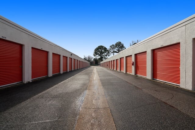 Property 1162 image number 1