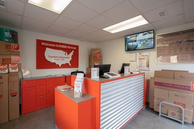 Property 1162 image number 2