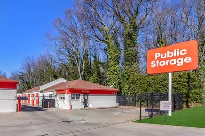 Public Storage