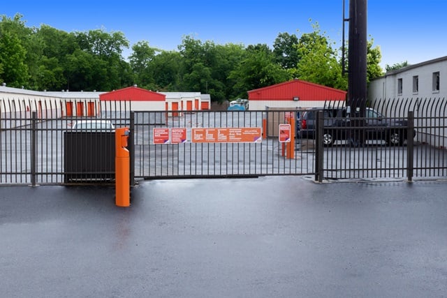 Public Storage  5748 N Tryon Street in Charlotte, NC
