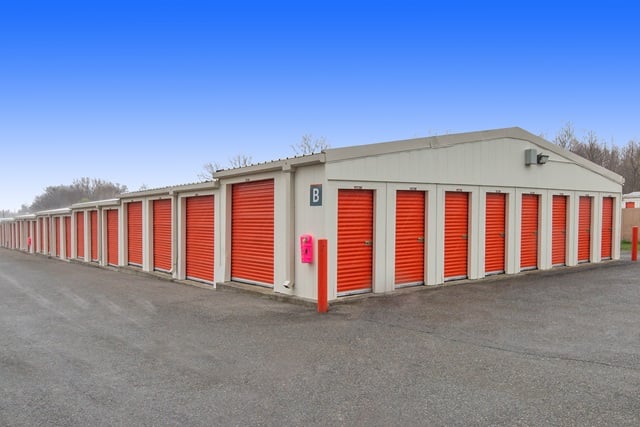 25×10 Public Storage: Garage in New Windsor, NY 1059 Route 94 New Windsor, New York 2