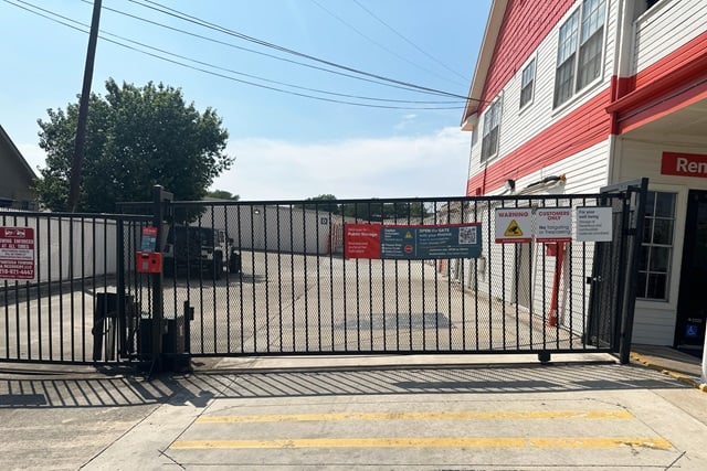 Public Storage  13403 Wetmore Road in San Antonio, TX