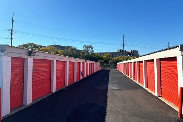 Property 1184 image number 1