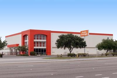 Property at 20135 - Tampa / N. Dale Mabry Hwy               