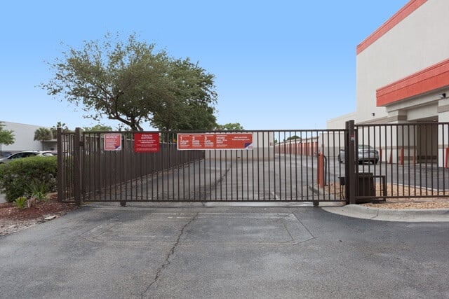 Public Storage  8230 N Dale Mabry Hwy in Tampa, FL