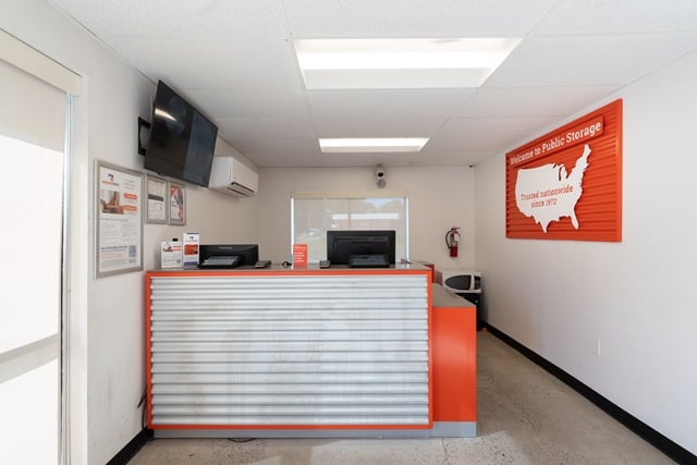 Property 1203 image number 2