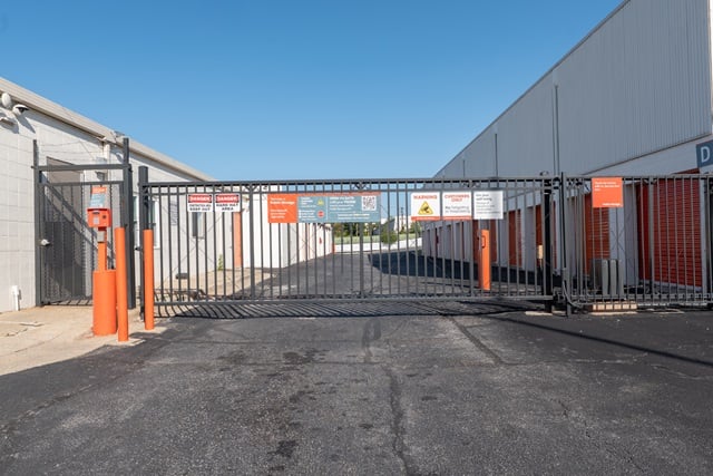 Public Storage 1000 West Patapsco Ave in Halethorpe, MD