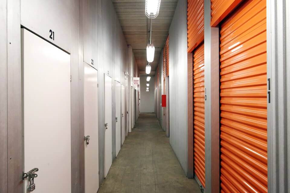 Public Storage in Chicago, IL  1129 N Wells Street 2