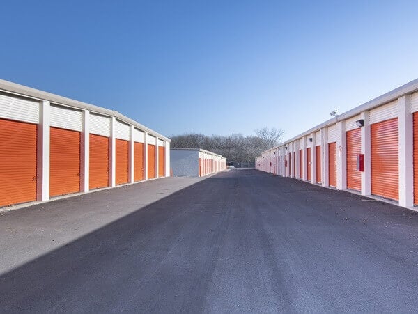 30×10 Self Storage Unit in Morton Grove, IL 8625 Waukegan Road Morton Grove, Illinois 2