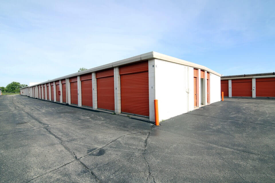 20×10 Garage in Chicago, IL 5838 N Pulaski Road Chicago, Illinois 2