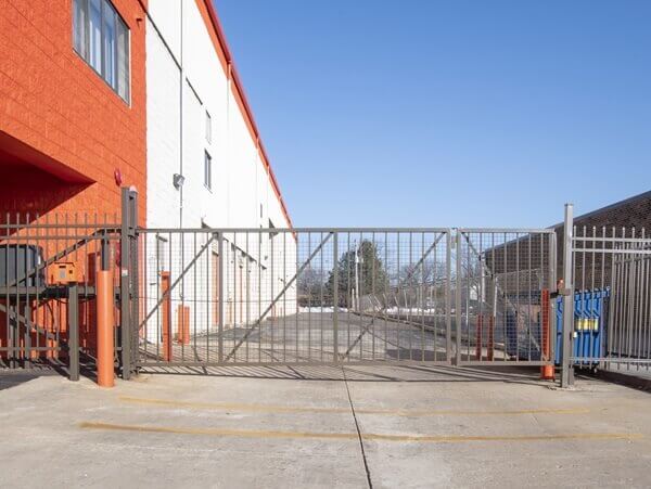 Public Storage 20 E University Drive in Buffalo Grove, IL