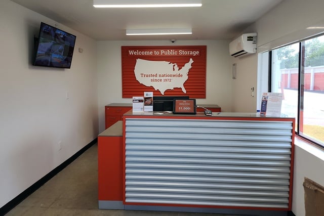 Property 1243 image number 2