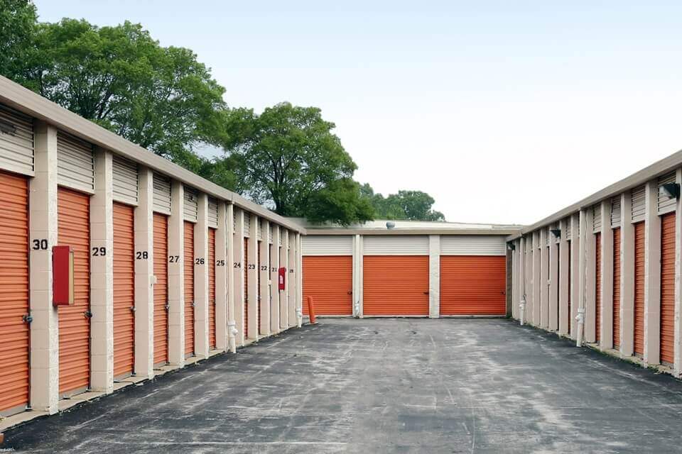 30×10 Self Storage Unit in Chicago, IL 8484 S South Chicago Ave Chicago, Illinois 2