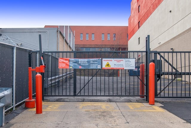 Self Storage Unit in Mount Vernon, New York 3