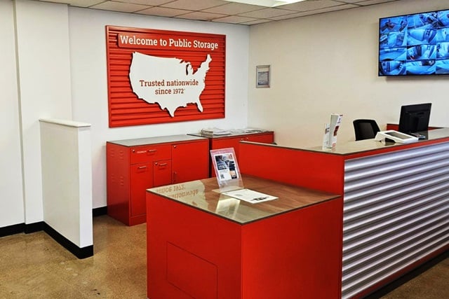 20×10 Parking Lot in Chicago, IL 3327 W 47th Street Chicago, Illinois 3