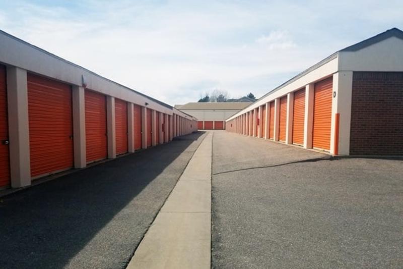 Denver, CO, Self-Storage Units Near 4405 S Quebec St | Public Storage®