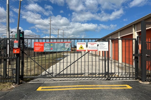 Public Storage  4015 Calumet Ave in Hammond, IN